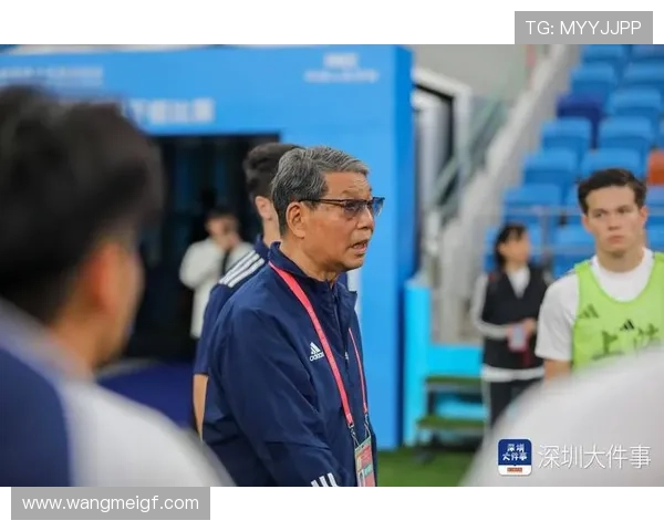 徐根宝高龄仍陪伴U20球员为他们付出辛劳感动球员心声